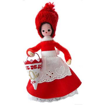 Anne Beate Nisse Pixie - Lady with Jubilee Cone
