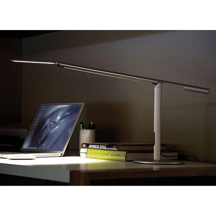 Equo gen best sale 3 desk lamp